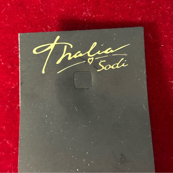 Thalia Sodi beautiful 14kt GE textured chain 20 in matinee length - Picture 6 of 6